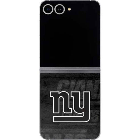 NFL New York Giants Black & White Galaxy Z Flip6 Skin